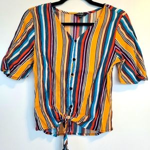 4/$20 👚 Multi coloured tie shirt, size small